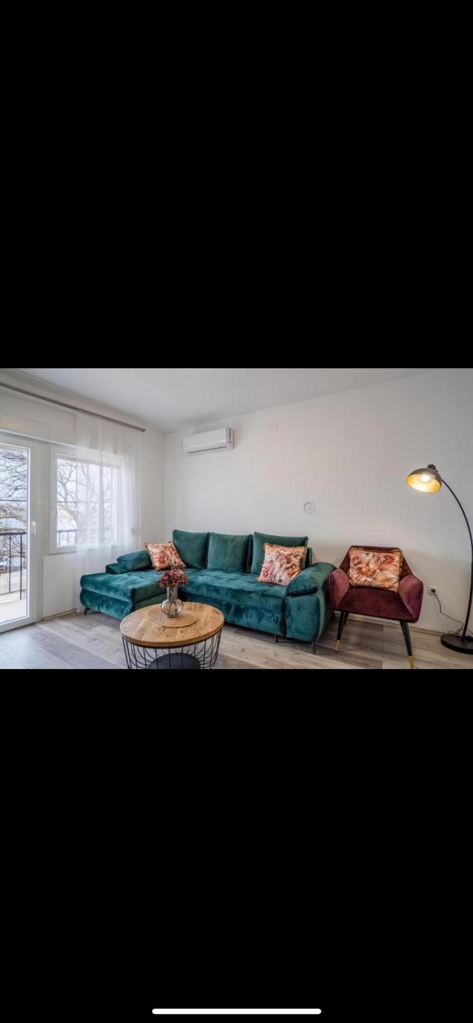 Apartman Jan Карлобаг Екстериор снимка